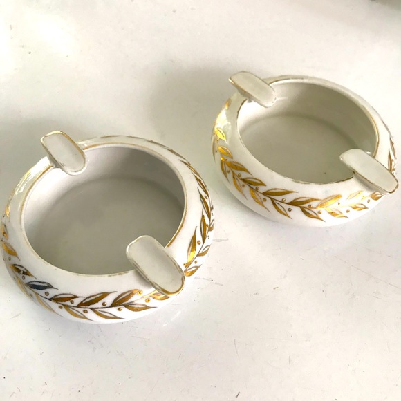 Vintage Lefton China Ashtrays - Picture 1 of 4